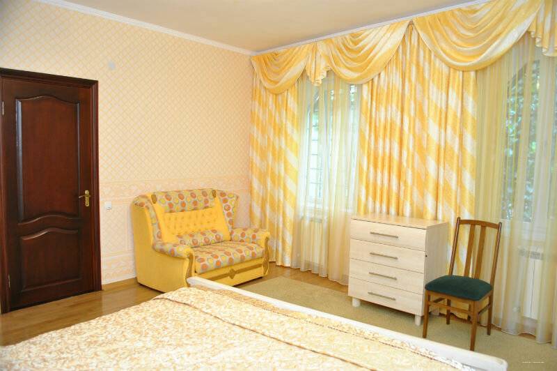 Фото Гостевого дома Приморский парк- Rooms-park Ялта 61