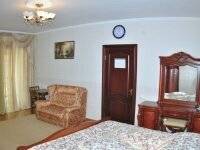 Фотографии номера Двухместный номер Делюкс с 1 кроватью или 2 отдельными кроватями в Гостевом доме Приморский парк- Rooms-park Ялта