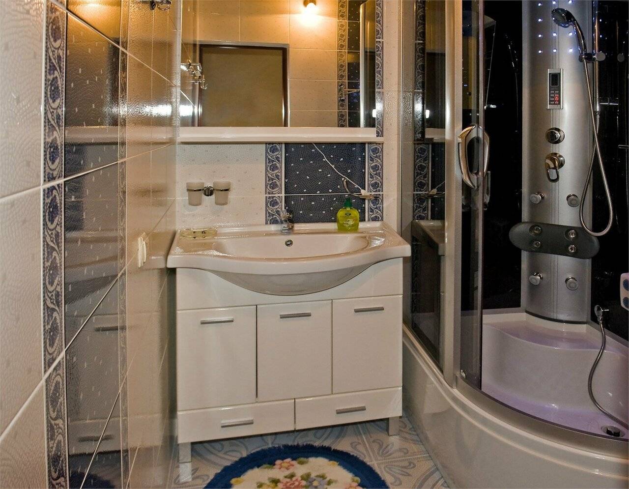 Фотографии номера Семейный люкс в Гостевом доме Приморский парк- Rooms-park Ялта