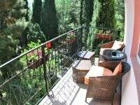 Фотографии номера Двухместный номер Делюкс с 1 кроватью или 2 отдельными кроватями в Гостевом доме Приморский парк- Rooms-park Ялта