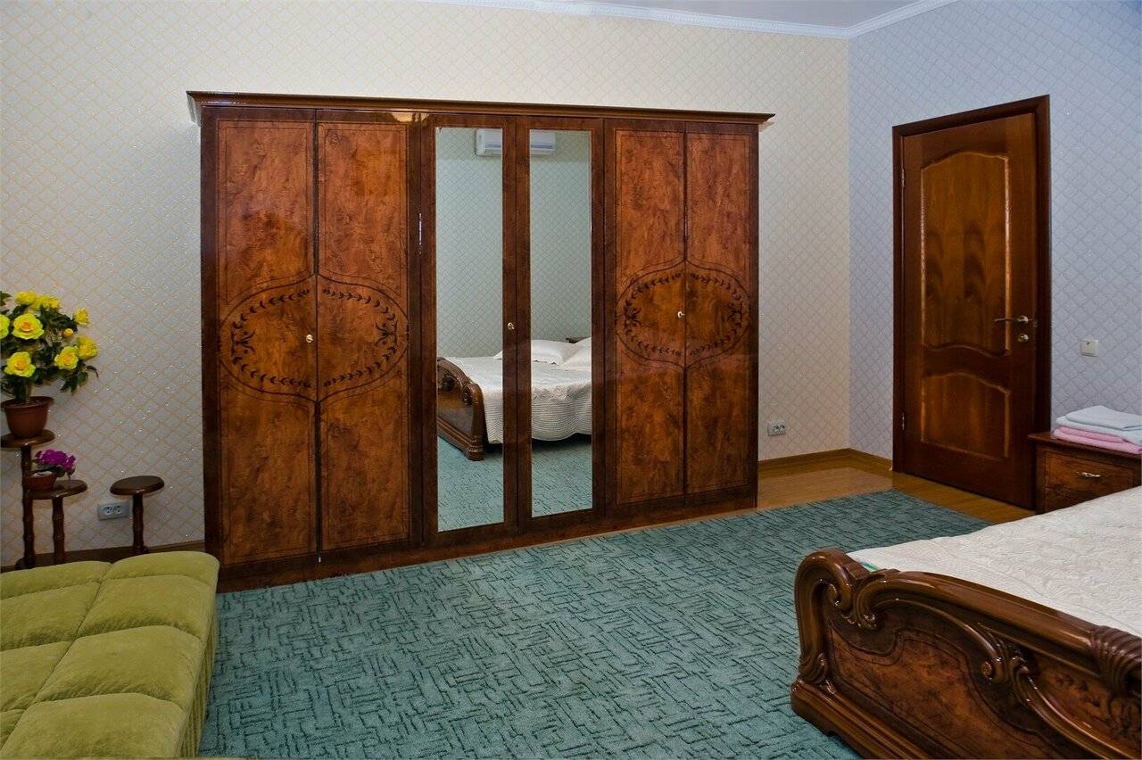 Фотографии номера Семейный люкс в Гостевом доме Приморский парк- Rooms-park Ялта